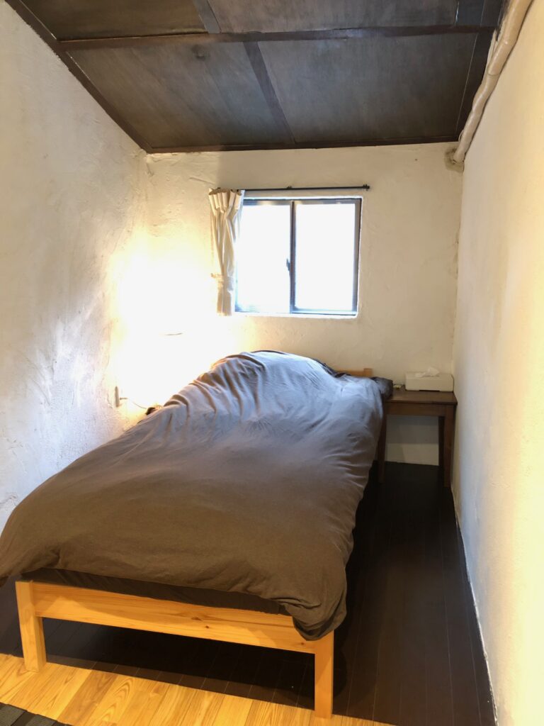 ベッドルーム２